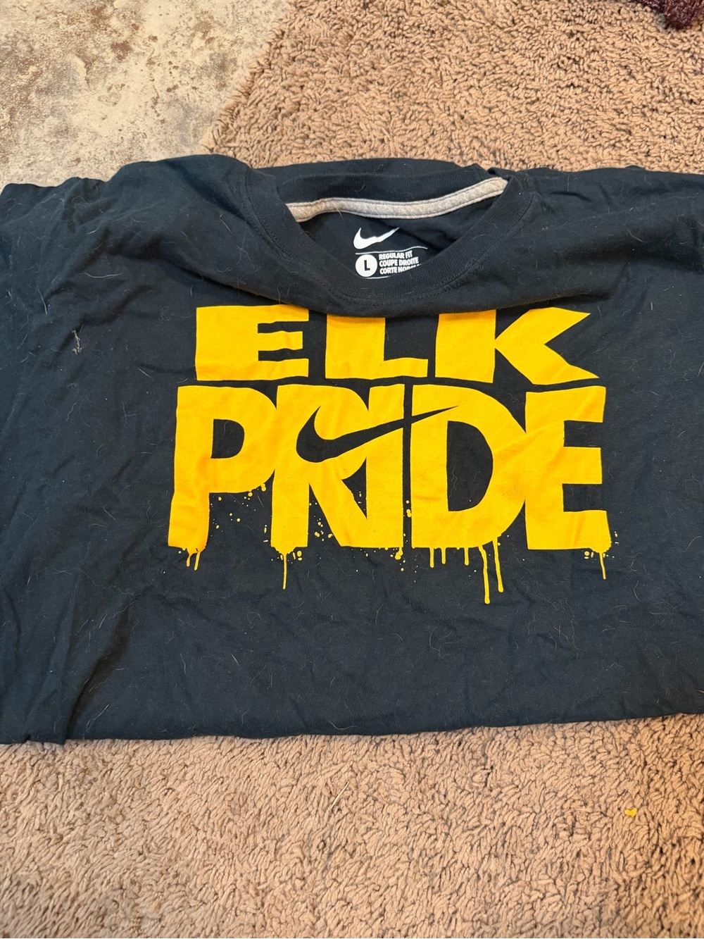 Nike Black Short-Sleeve Tee with Bold Yellow 'ELK PRIDE' Graphic